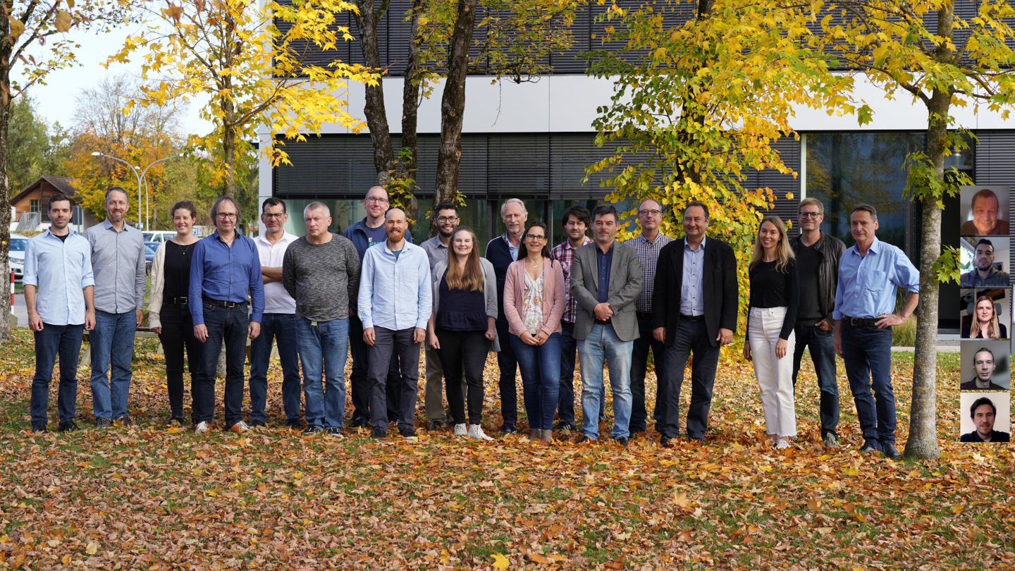 Foto de grupo del equipo de RIESGOS 2.0 en la asamblea anual del proyecto (derechos de imagen: DLR)